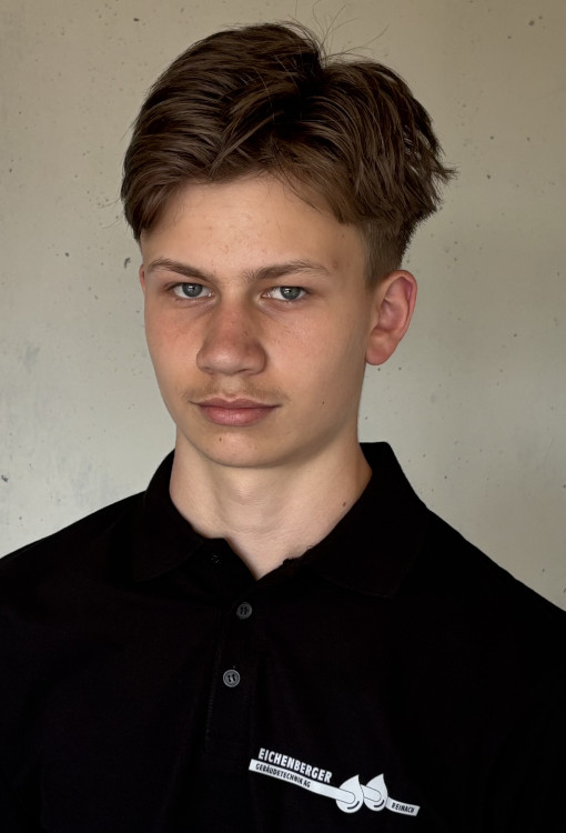 Eichenberger Gebäudetechnik AG Reinach Team Abiel Issayas